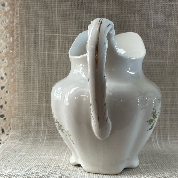 Gorgeous Antique Pitcher-Knowles, Taylor & Knowles. Semi-Vitreous Porcelain. EUC - Picture 4 of 8